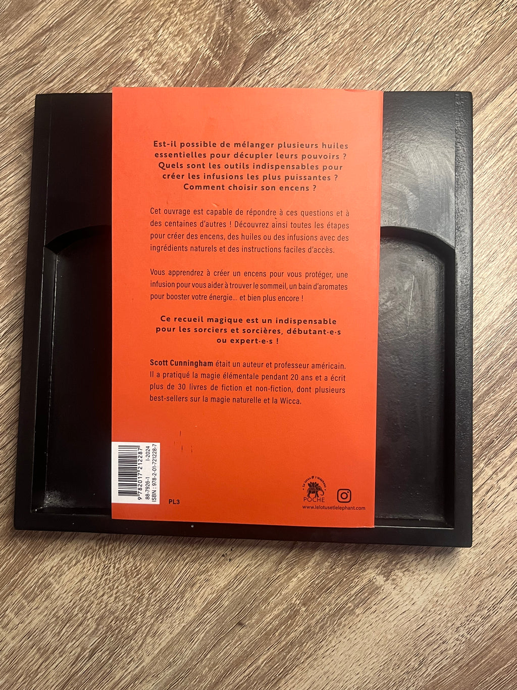 Das vollständige Buch über Weihrauch, ätherische Öle und Aufgüsse